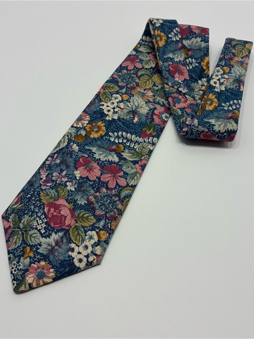 Tango by Max Raab Floral Cotton Necktie Blue Pink Vintage Botanical Men’s Tie